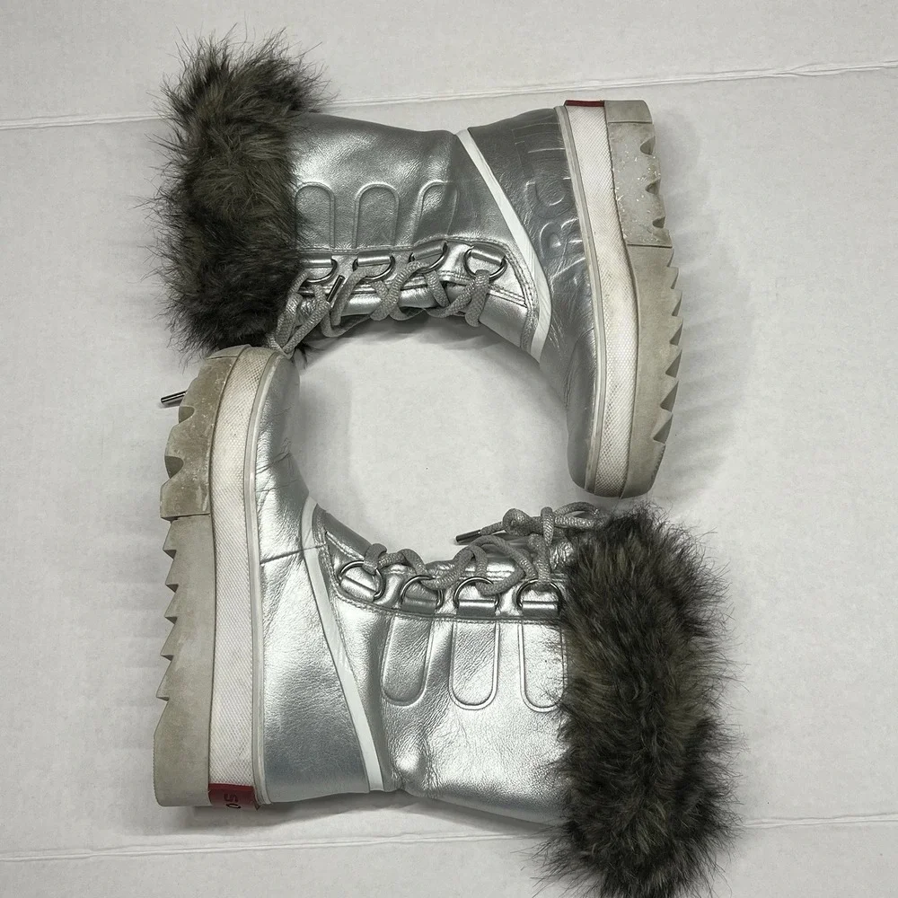 SOREL - Joan of Arctic Faux‎ Fur Snow Boot Silver Womens 7 Teen Girl Waterproof